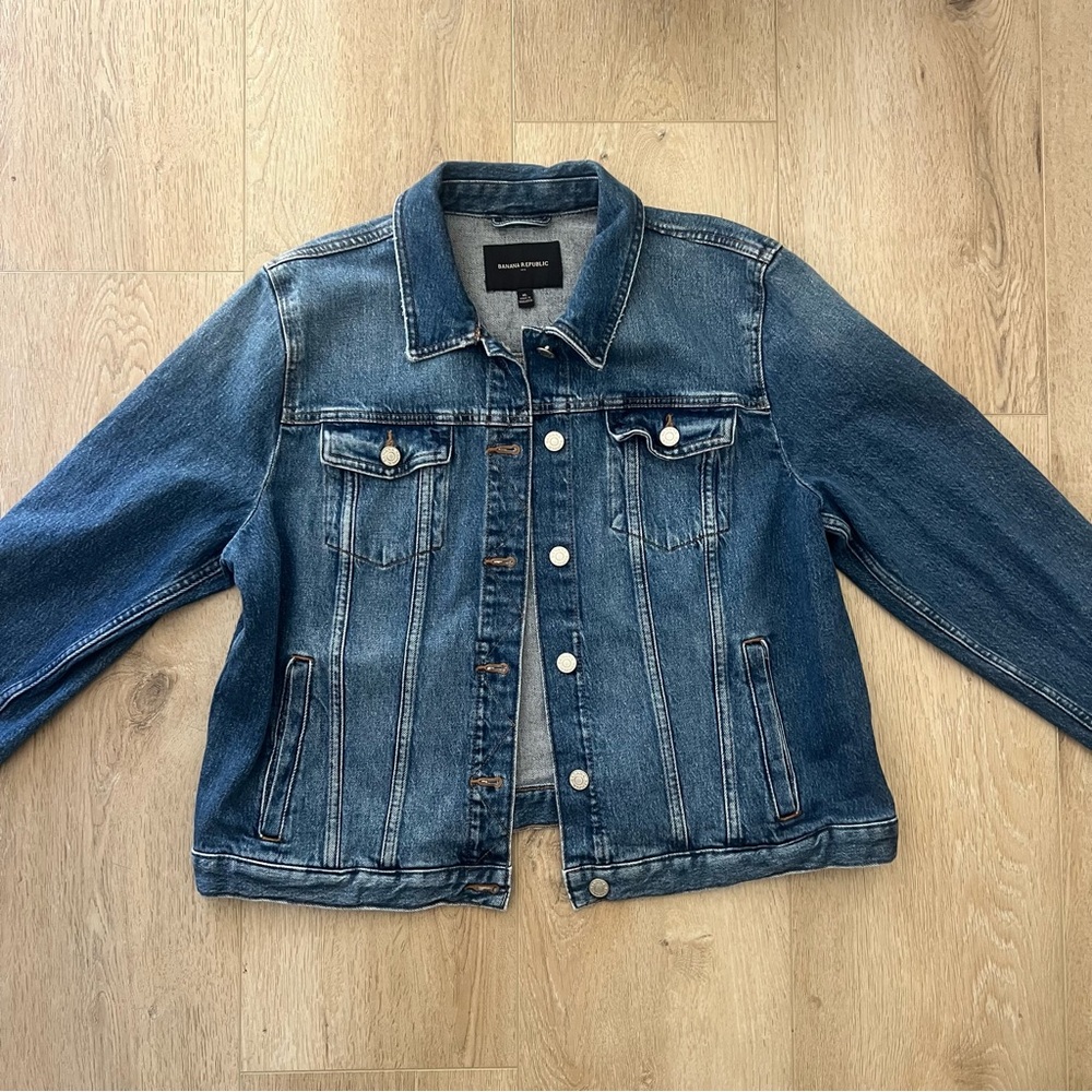 Banana Republic Women’s Blue Denim Medium Wash Jacket Size XL
